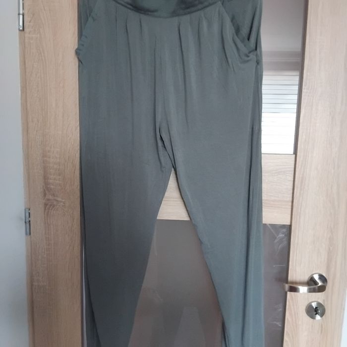 Spodnie casualowe, przewiewne rozmiar L/XL