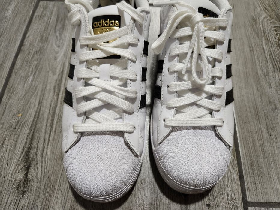 Nowe buty Adidas Superstar EG4958 41  1/3 41.5