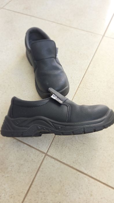 Sapatos  BCamp Work tamanho 37