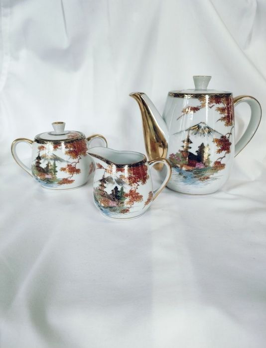 Japońska porcelana Kutani