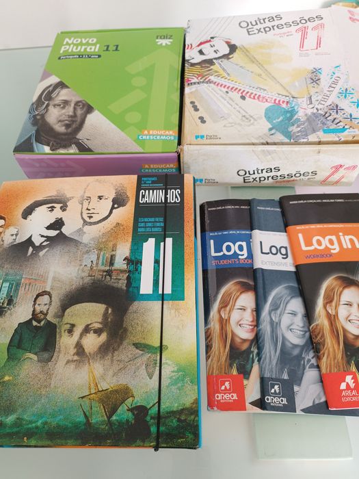 Livros escolares Novos 11°Ano