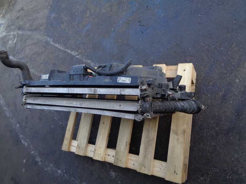 Chłodnica wody klimy wentylatory Opel vectra c 2.0 T Komplet 24410989