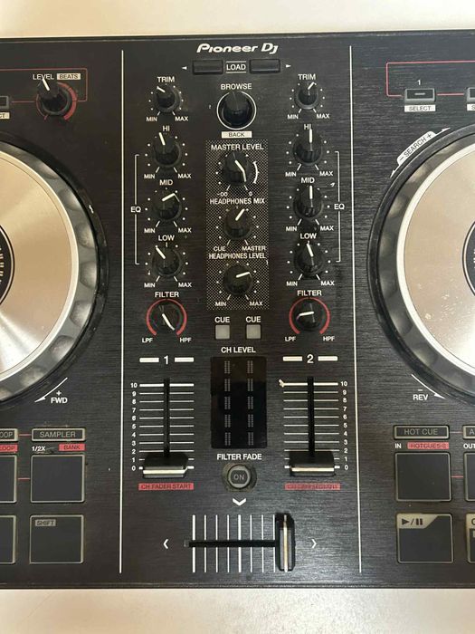 Konsola dla DJ Pioneer DDJ-SB2