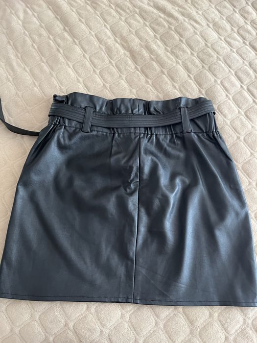 Юбка шкірзам чорна майже нова