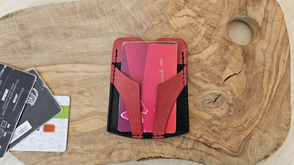 Borubar Skóroszyj - mini portfel dla nerda i fana Mando WYPRZEDAŻ