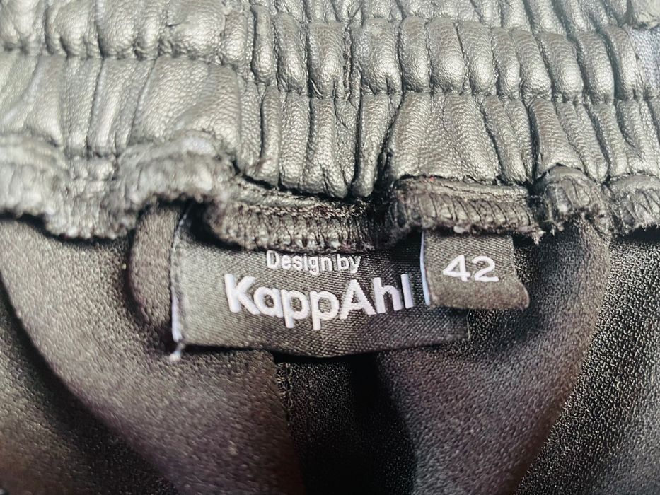 Spodnie damskie KappAhl eleganckie i wygodne zarazem