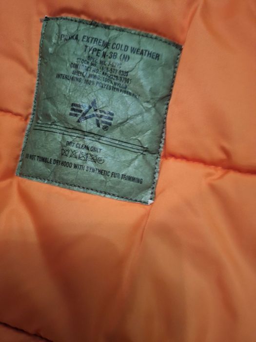 Куртка Alpha Industries MA-1.