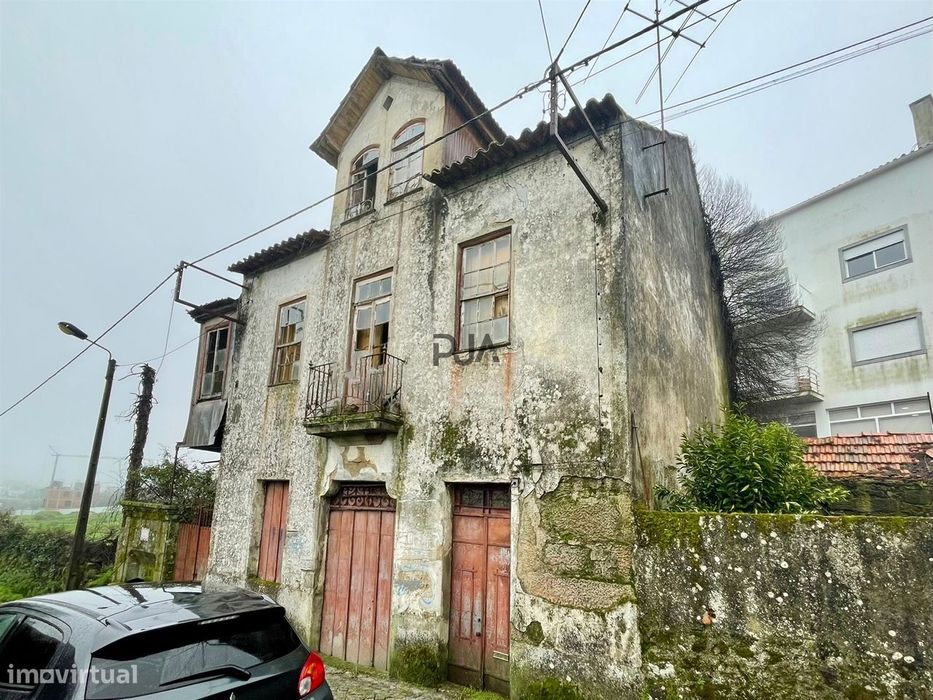 Moradia para Recuperar em Mangualde