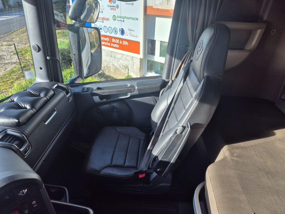 Scania R520 PORSCHE EDITION