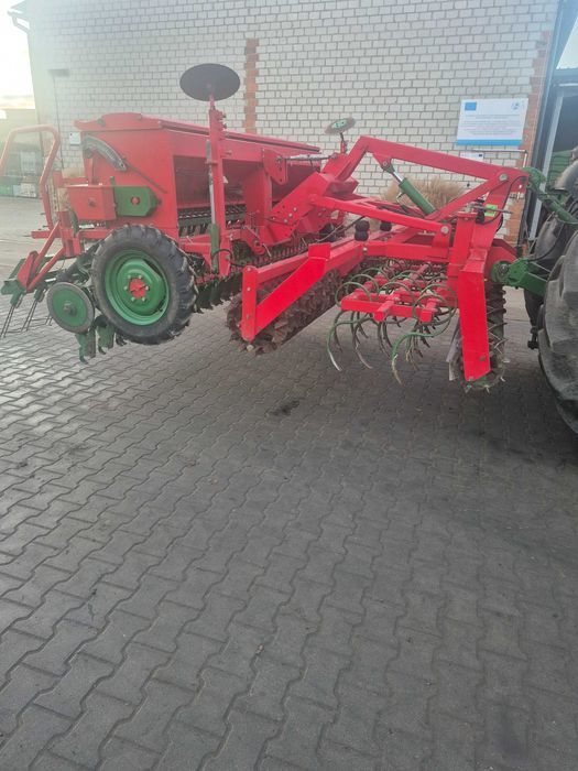 Agregat uprawowo-siewny 3 m