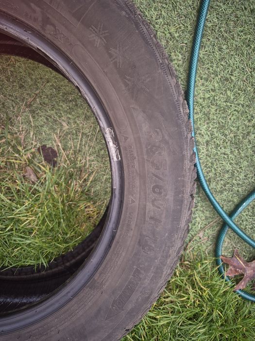 Opony Zimowe Michelin 205/60 r16 używane komplet