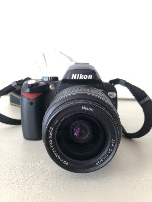 Máquina fotográfica Nikon D60