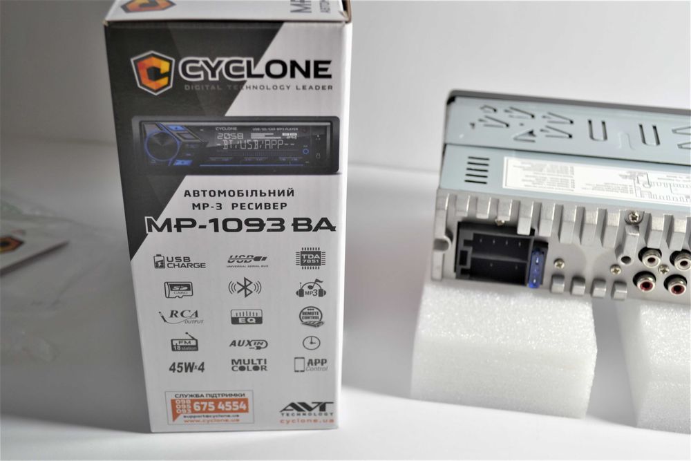 Автомагнитола CYCLONE MP-1093 BA магнітола магнітофон 1 din однодінова