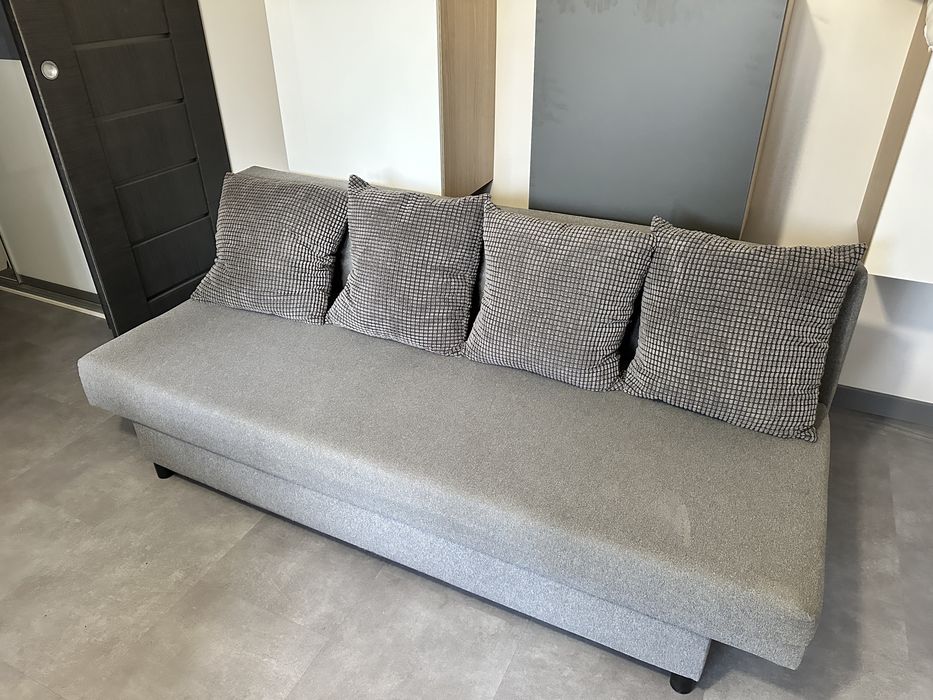 Sofa rozkładana IKEA Asarum 140x200 + pojemnik na pościel