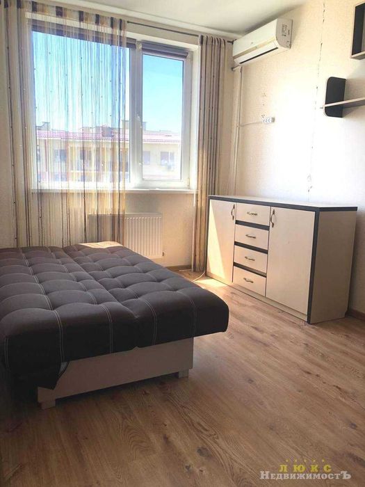 Продам однокомнатную квартиру ЖМ 7 Небо