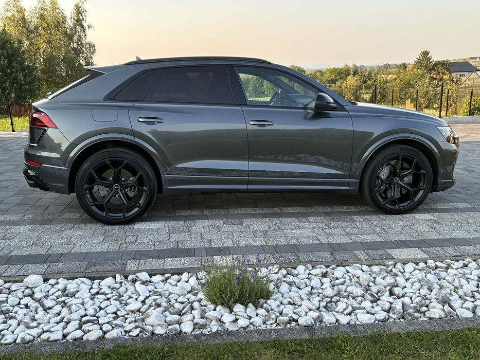 Auto do ślubu Audi RS Q8 Performance
