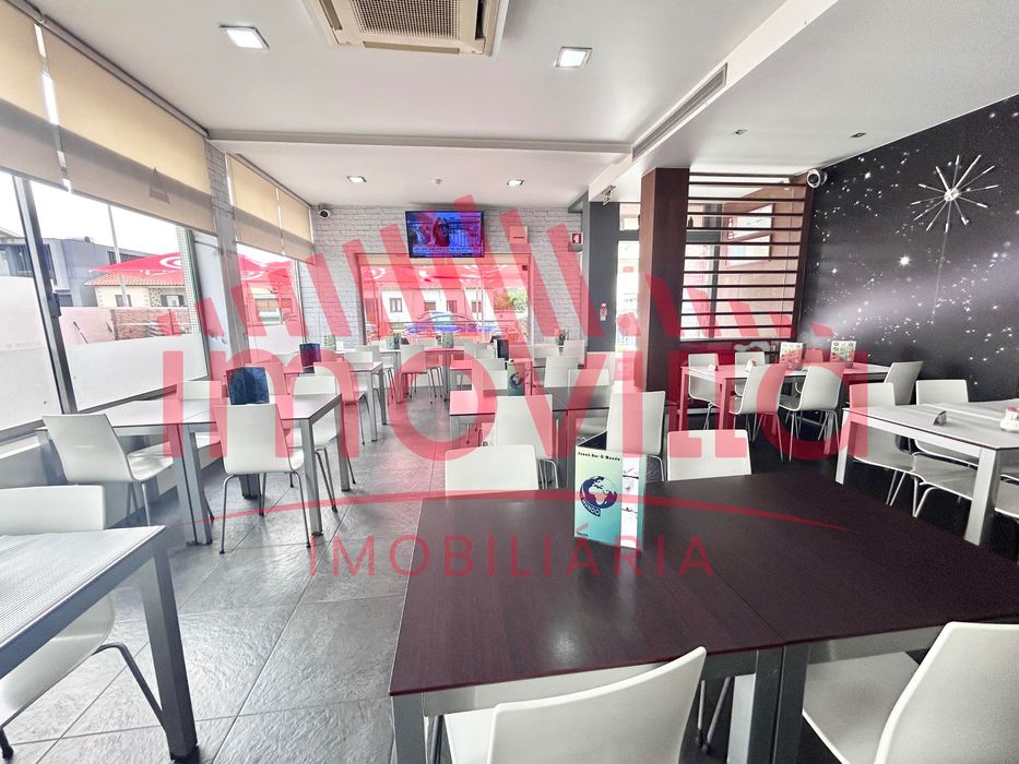 Em Exclusivo - Trespasse de Café Snack-Bar "O Mundo" – Árvore Excelente oportunidade de negócio!
