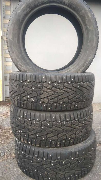 Продам зимние шины Pirelli ICE ZERO 255/50 R19 за комп. 20000 грі.