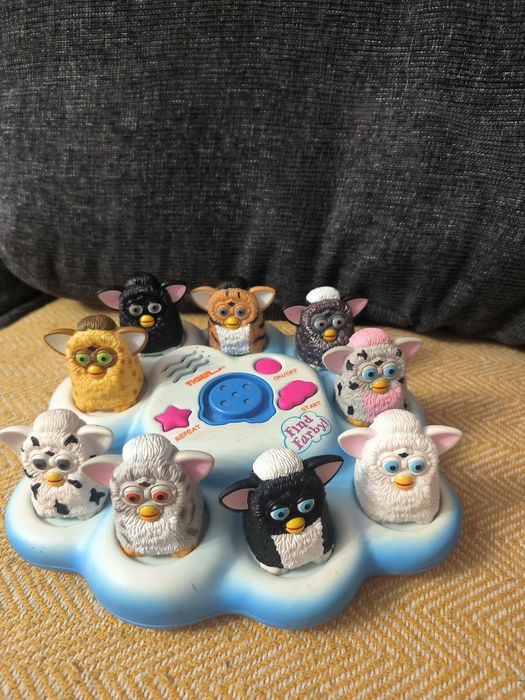 Гра фьорбі 1999 рік Furby table game