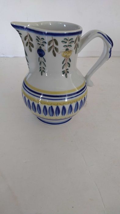 Jarro de mesa médio em faiança tradicional de Viana, NOVO!