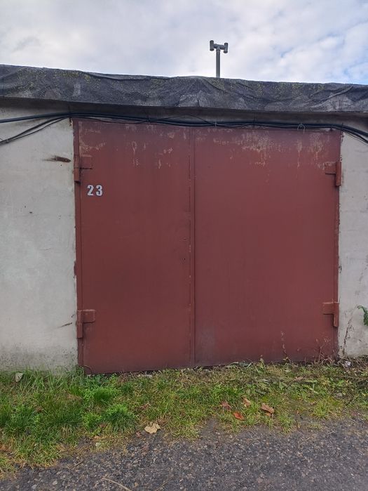 Продам гараж біля ж/м Даманський в кооперативі Автомобіліст.