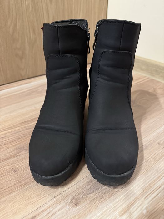 39 buty zimowe na obcasie czarne eleganckie piekne cieple