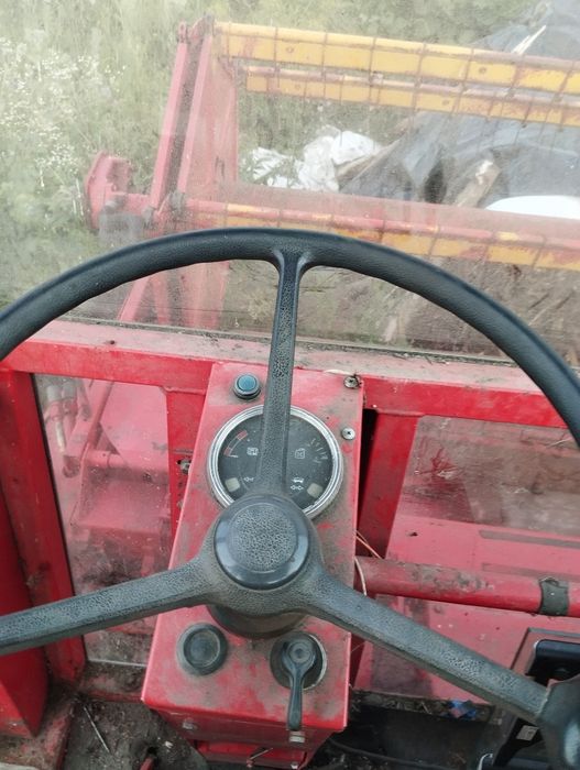 Комбайн Massey Ferguson 440