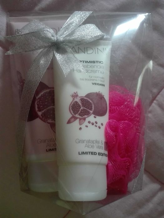 Coffret Vegan Gel duche + Creme de  mãos (Edição Limitada)