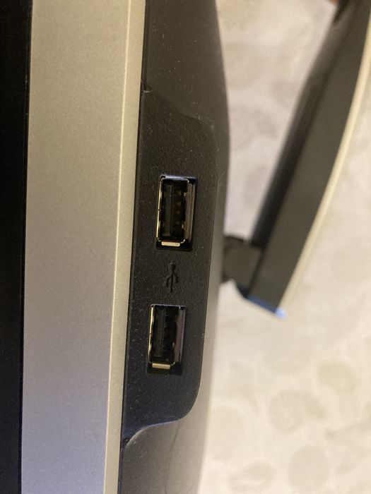 Монвтор Dell, 24 ‘, full hd