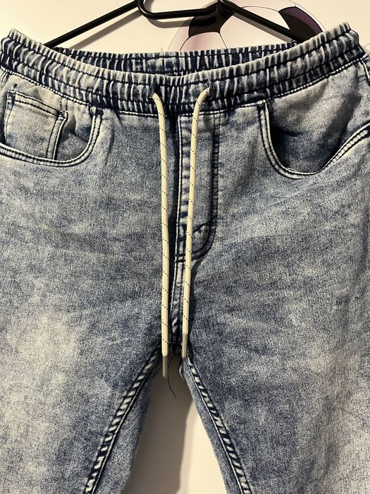 Spodnie jeans Sinsay r.30