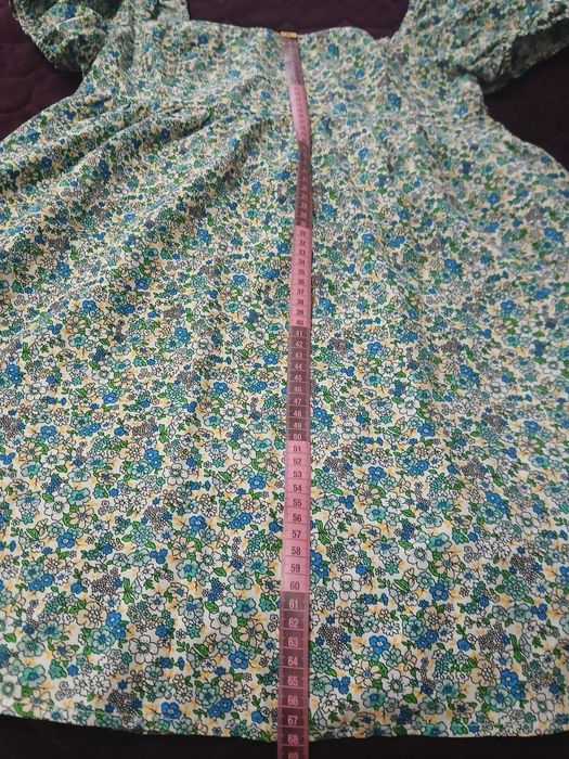 Новая платья размер L