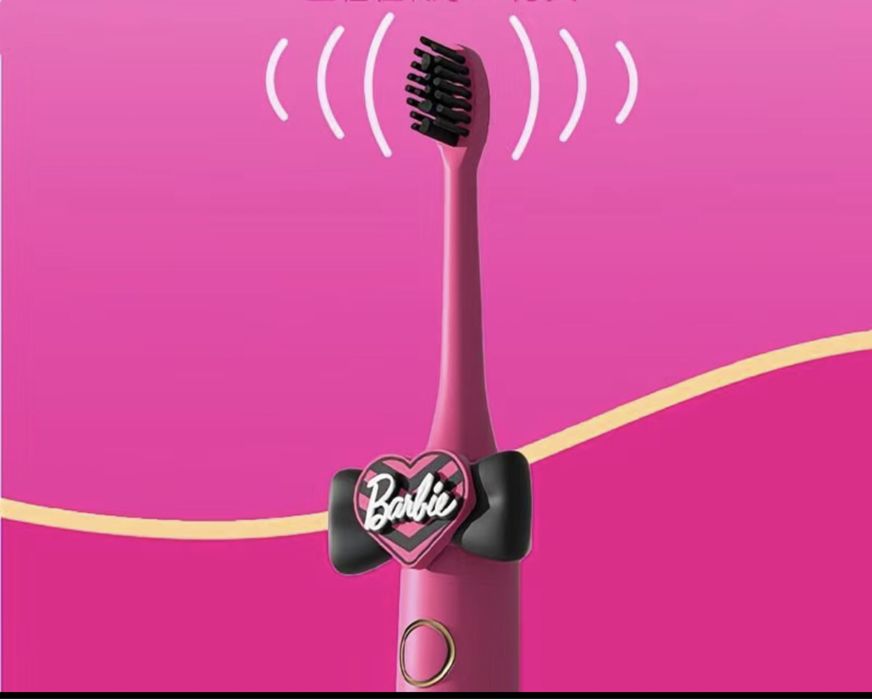 Электрическая зубная щетка в стиле BARBIE