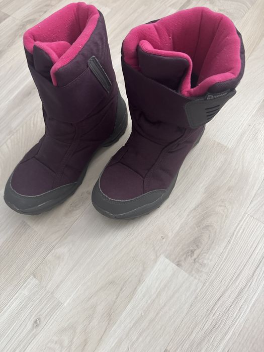 Зимові чоботи для дівчинки. Demaru