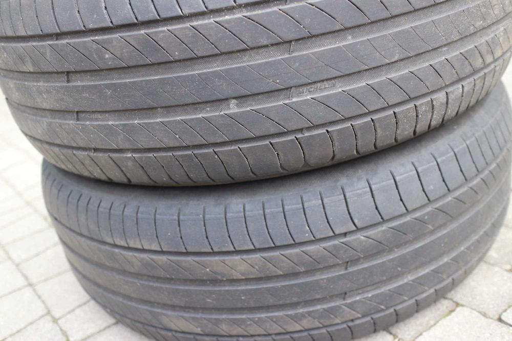 opony MICHELIN PRYMACY 4 -  215/60 R17