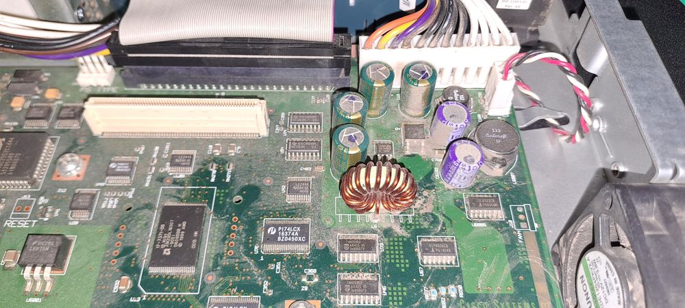 Маршрутизатор фаєрвол CISCO 2811 серверний