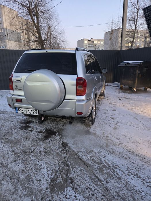 Продам машину в гарному стані