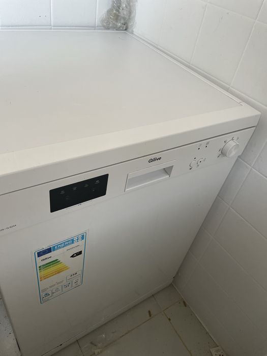 Máquina de lavar loiça Qilive Q.6254 – 12 serviços