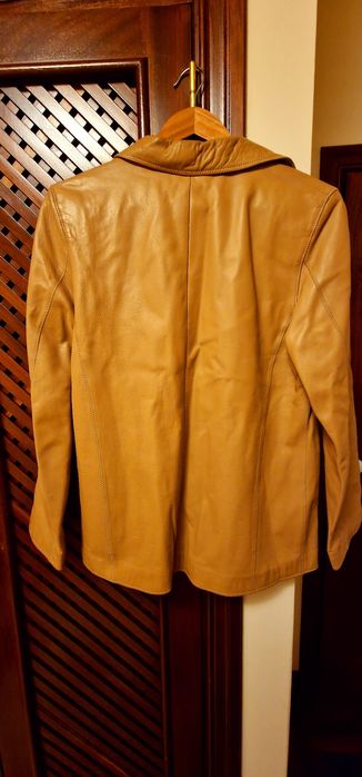 Casaco em pele Beje da casa das peles