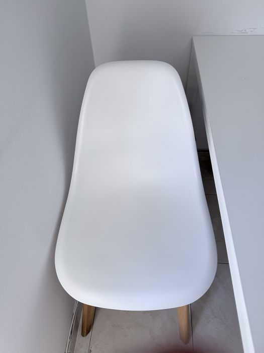 Mesa Extensível VIHALS c/ 2 cadeiras