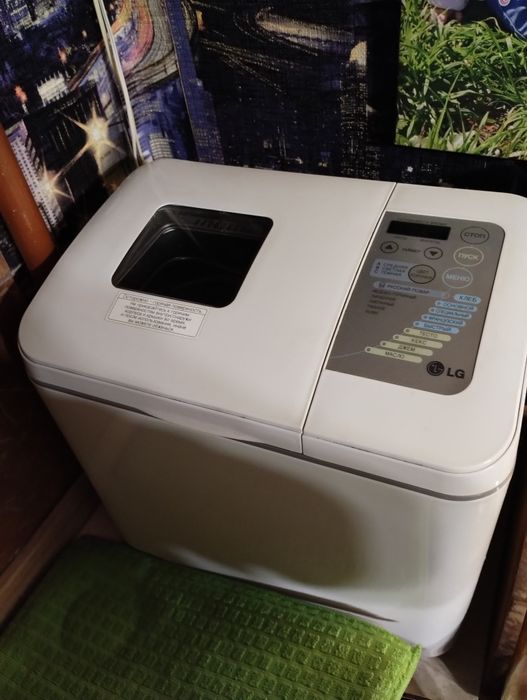 Продам хлібопіч в ідеальному стані