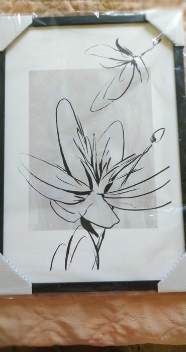 Tryptyk "Kwiaty" -3 obrazy w czarnej ramie, E-druk.