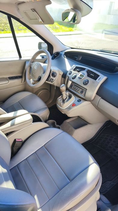 Renault Scenic 1.5dCi - 7 lugares