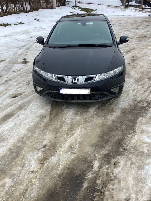 Honda Civic 2010 1.8 Benzyna
