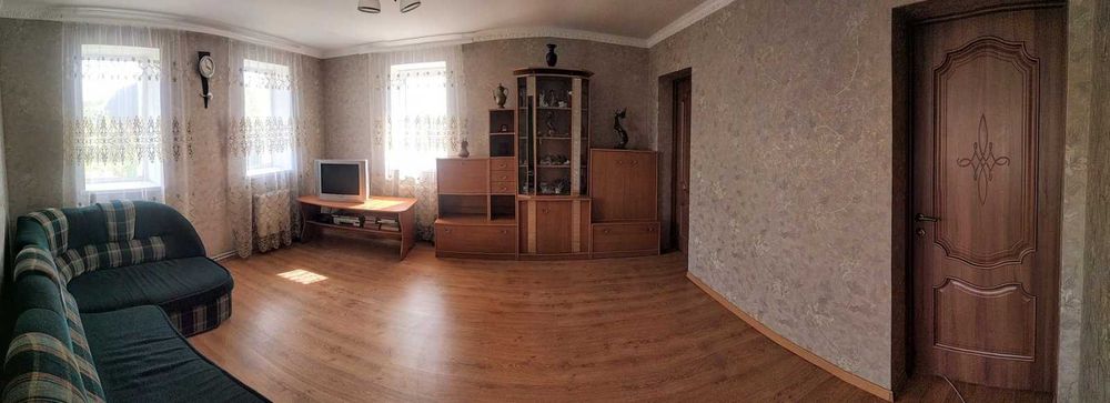 Продам будинок в смт Гути Богодухівського району