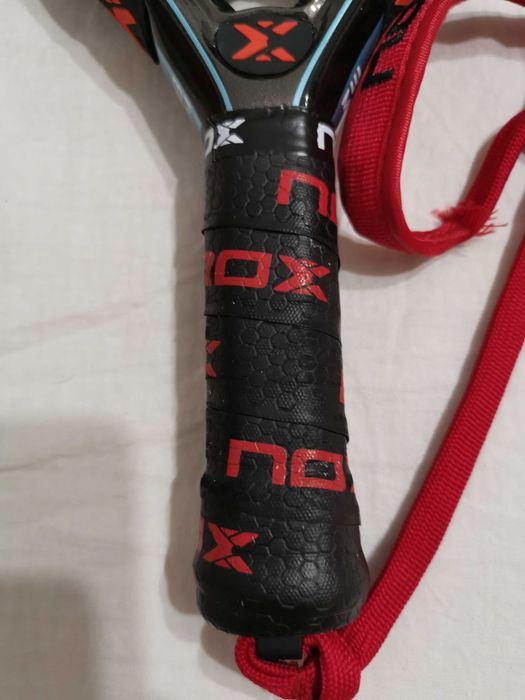 Oferta Top 111 € - Nova raquete de padel NOX ML10 Bahia 12K