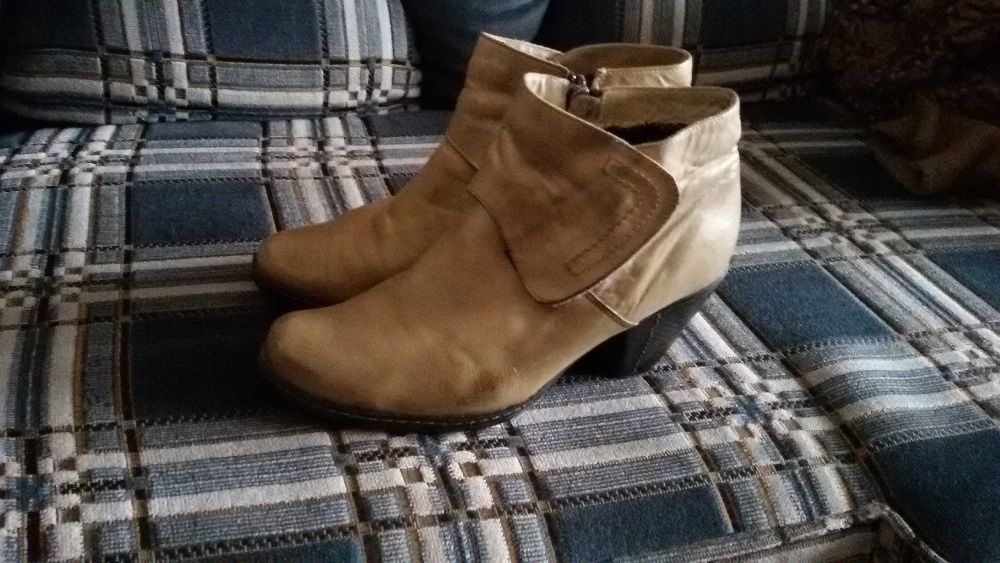 Skórzane botki damskie r.41