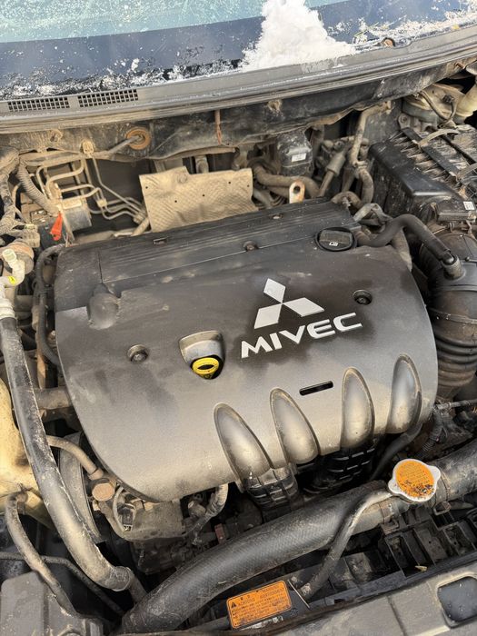 Мотор двигатель 4 B 11 митсубиси лансер 10 2.0 бензин