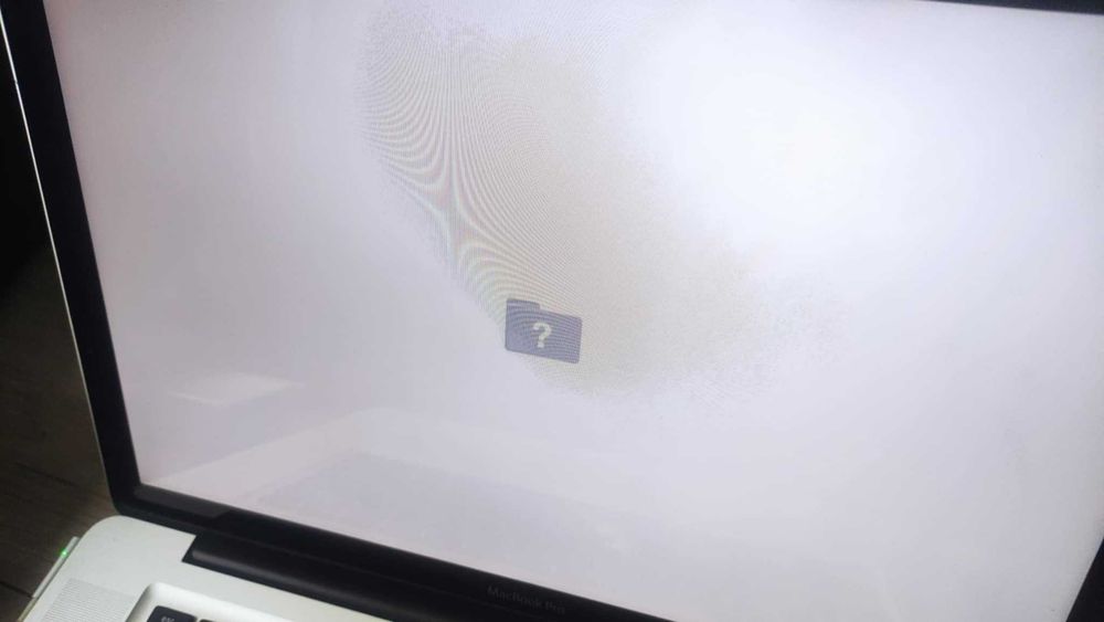 MacBook Pro 2010 – na części / do naprawy