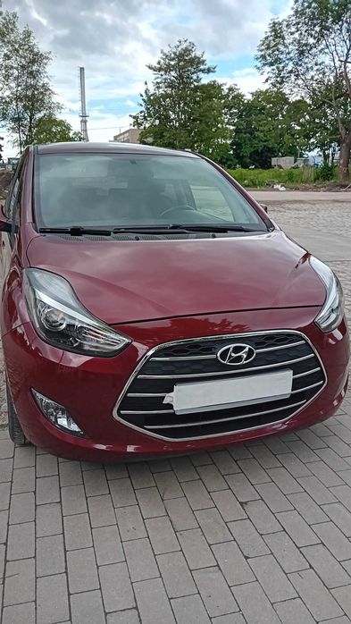 Sprzedam HYUNDAI IX20 benzyna rocznik 2016