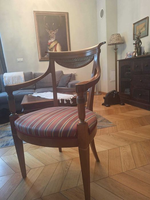 fotel i krzesło w stylu biedermeieru